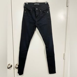 Women’s Express mid rise super soft stretch skinny jeans